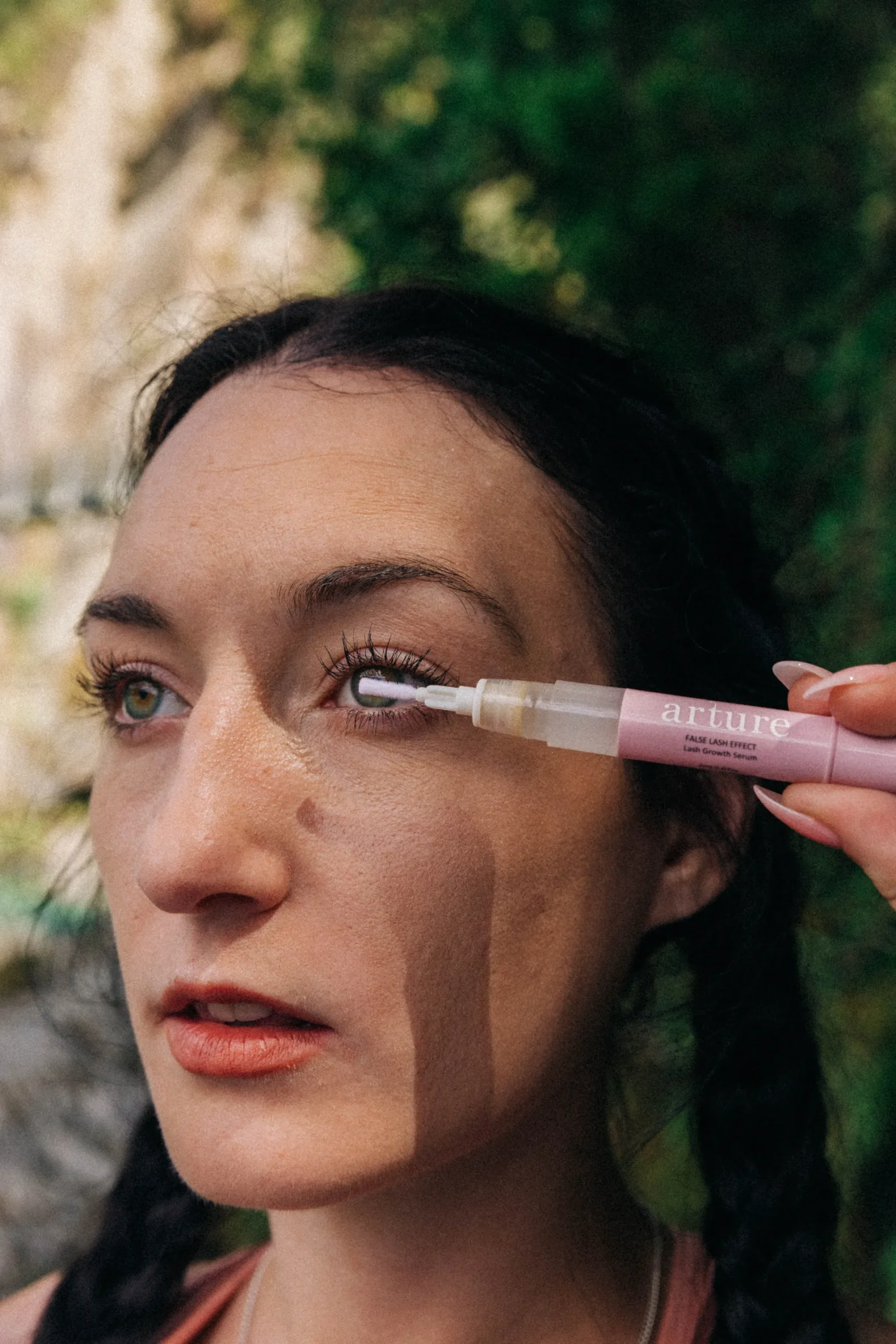 Castor Oil for Your Face: What Actually Works, What Doesn’t