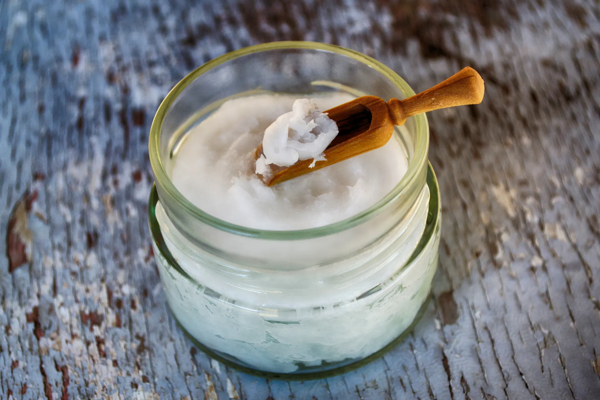 5 Things to Know About Coconut Oil for Massage
